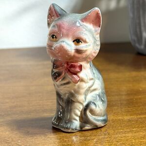 Vintage Grey Kitten Cat Figurine Japan Bow Painted Ceramic 3.5"